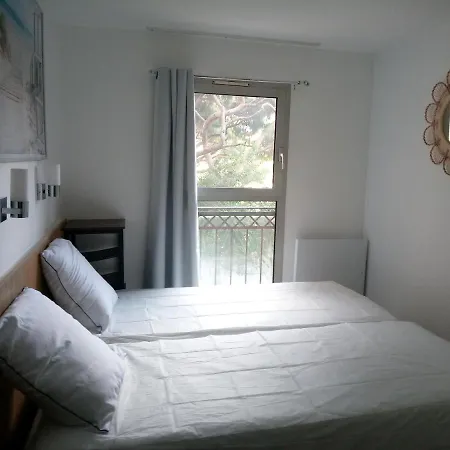 & Park Apartman Cannes